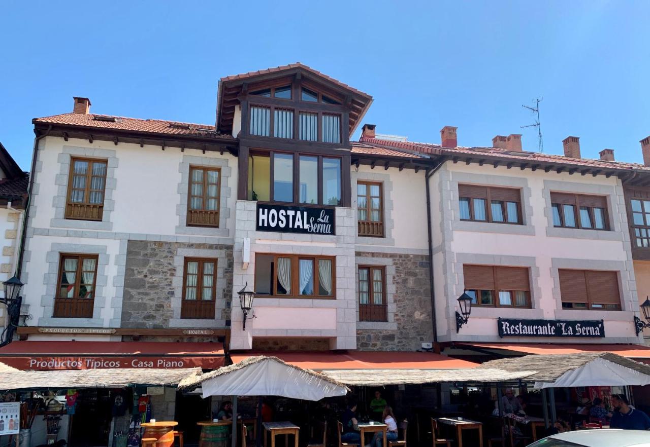 Hostal La Serna Hotel Потес Екстериор снимка